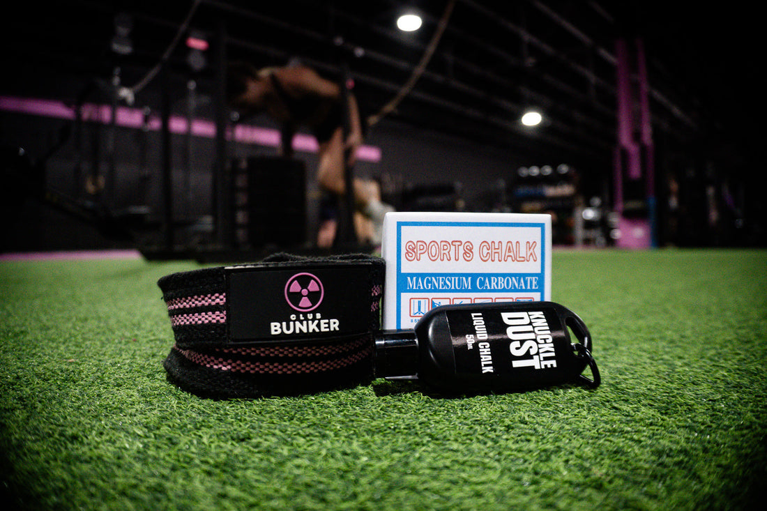 How to Fix a Weak Grip: Chalk, Straps & Smart Training